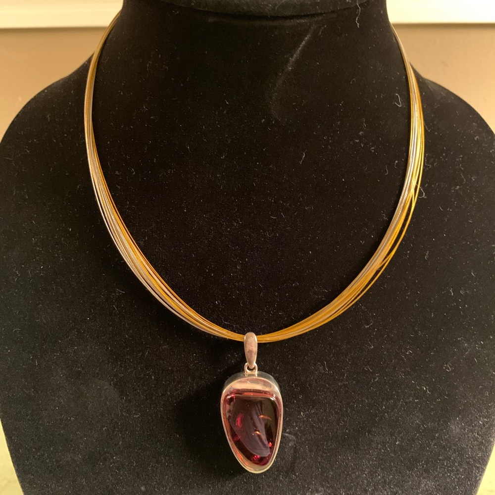 Necklace - Picture 3 of 4
